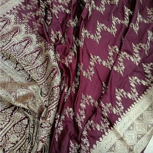 Elegant Tilfi brown banarasi saree with silver zari